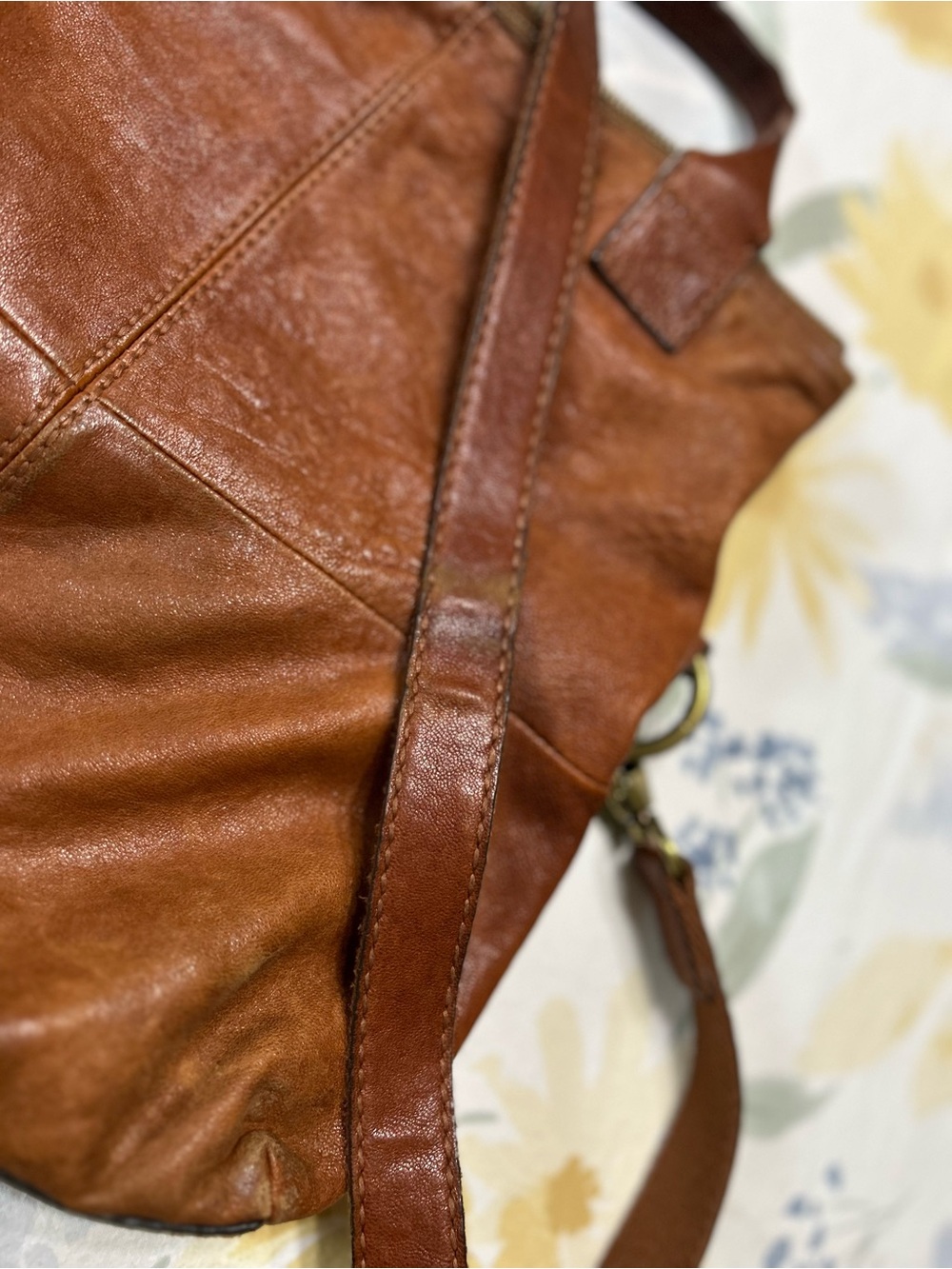 Fossil Leather Shoulder Bag in Warm Tan - Picture 8 of 9